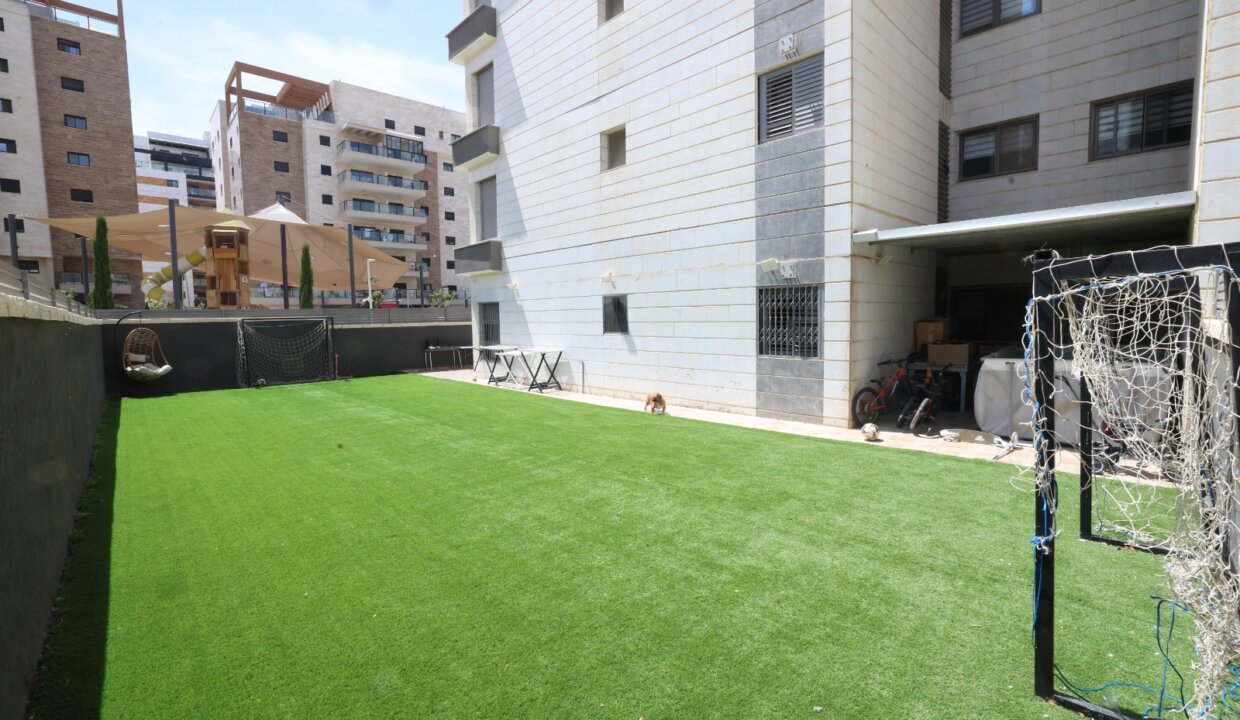 336ea765-3b8a-40b4-aaf3-12ae75f58609